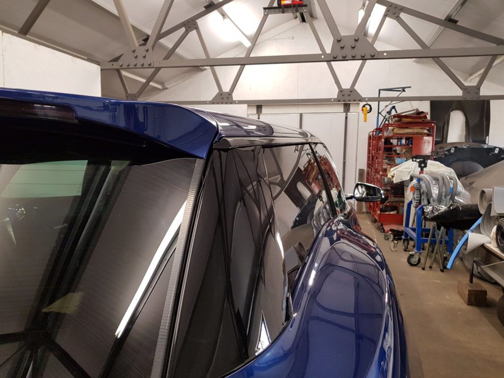 Les images du premier Tesla Model S transformé en break