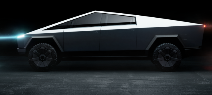 Tesla dévoile son tout nouveau Cybertruck et enflamme la toile