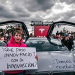 découvrez comment tesla, symbole d'innovation, a récemment déçu certains de ses plus fervents admirateurs. cet article explore les raisons derrière ces désaccords et examine les attentes non comblées des fans de la marque.