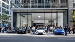 découvrez comment tesla, malgré les défis actuels, s'efforce d'offrir des véhicules électriques de qualité inégalée. explorez les initiatives prises par la marque pour surmonter les obstacles et garantir l'accès à ses modèles innovants.