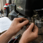 Ressort de carburateur Briggs & Stratton : astuce pour un montage sans erreur